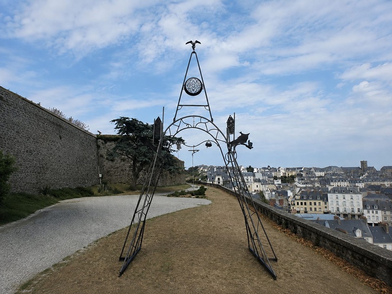 oeuvres collectives et de grande dimensions réalisée par le colectif les forges de l'idée